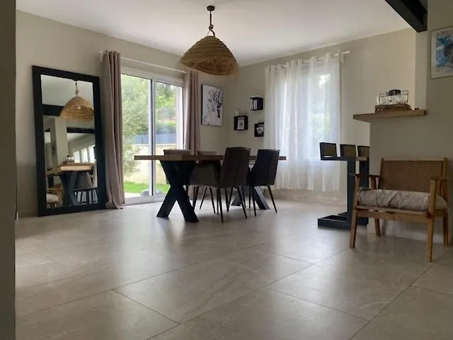 Chez Lyly House For 6 People Swimming Pool Villa Tarascon 0*,  France